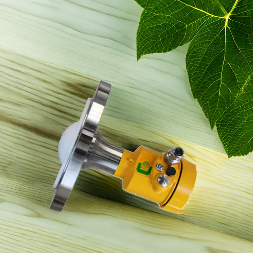 Analysis of radar level measurement of emptying tank level by radar level meter
