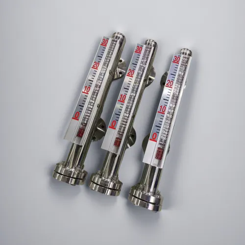 Difference between magnetic flap level meter and glass tube level meter