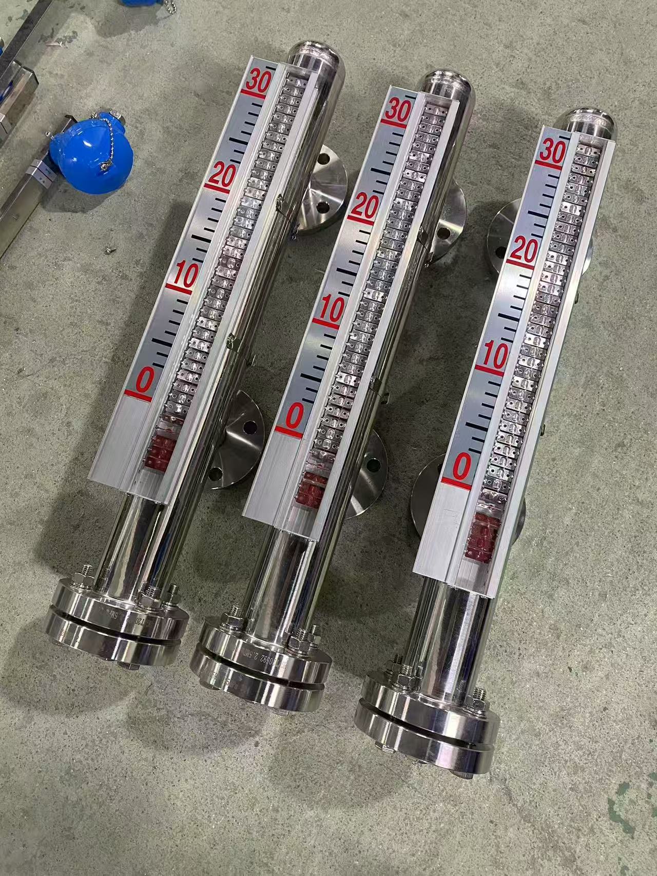 news-Kaidi Sensors-Difference between magnetic flap level meter and glass tube level meter-img