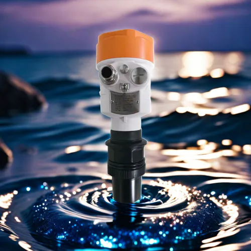How do ultrasonic level meter address the challenges of high viscosity and flammability/explosiveness in crude oil storage tank level measurement?